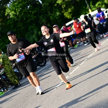 Runner Photo 4145624
