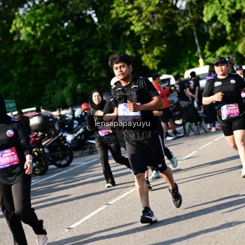 Runner Photo 4145670