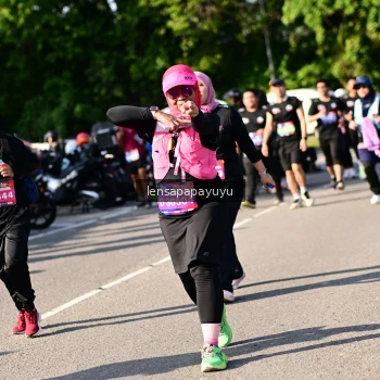 Runner Photo 4145676