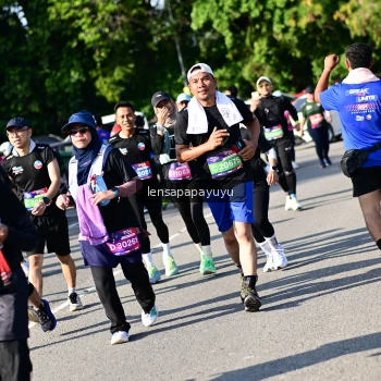 Runner Photo 4145711