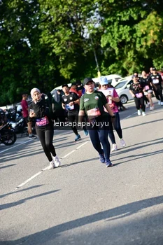 Runner Photo 4145747