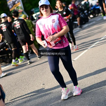 Runner Photo 4145803