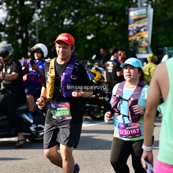 Runner Photo 4145863