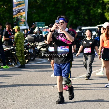 Runner Photo 4145893