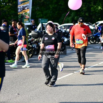 Runner Photo 4145915