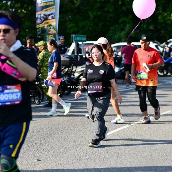 Runner Photo 4145920