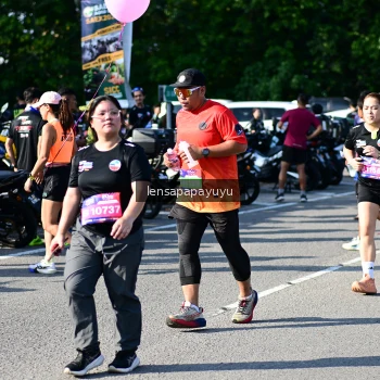 Runner Photo 4145929