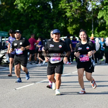 Runner Photo 4145945