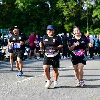 Runner Photo 4145959