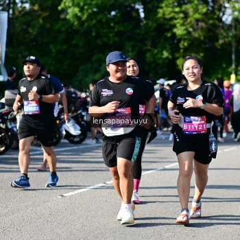 Runner Photo 4145970