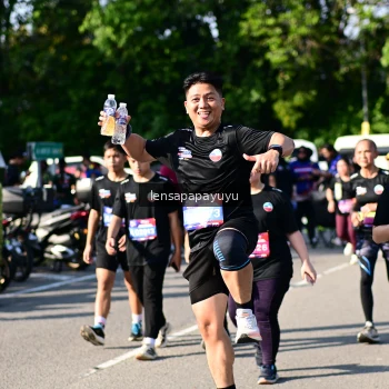Runner Photo 4146020