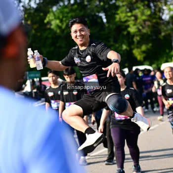 Runner Photo 4146024