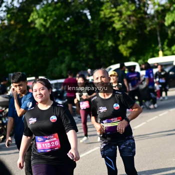 Runner Photo 4146025