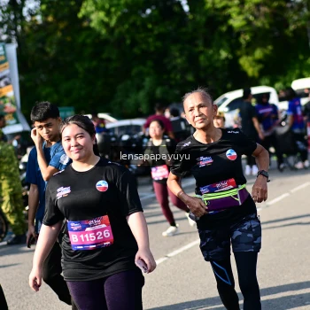 Runner Photo 4146028