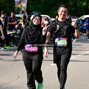 Runner Photo 4146074