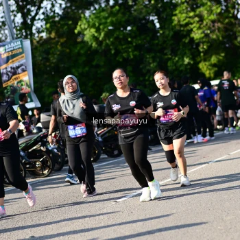 Runner Photo 4146209