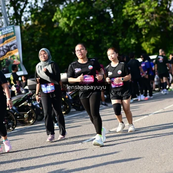 Runner Photo 4146218