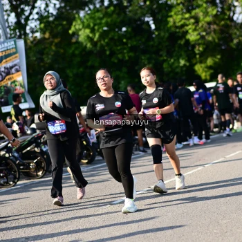 Runner Photo 4146220