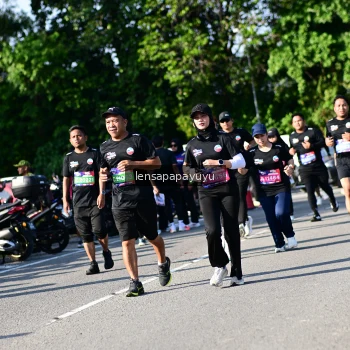 Runner Photo 4146240