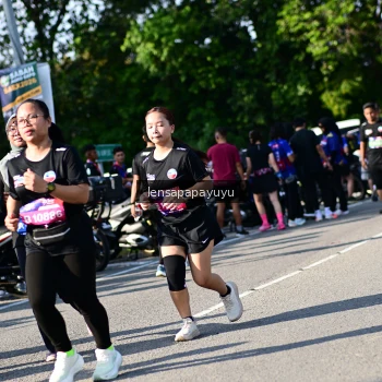 Runner Photo 4146243