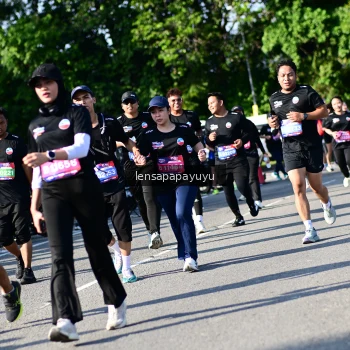 Runner Photo 4146268