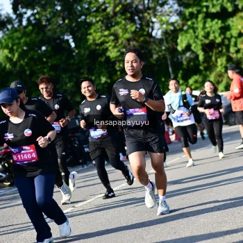 Runner Photo 4146301