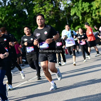 Runner Photo 4146320
