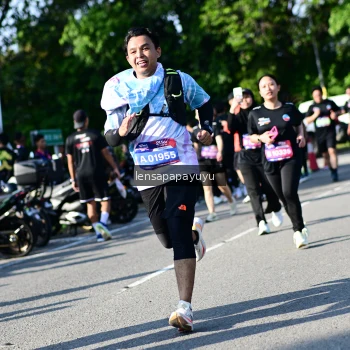 Runner Photo 4146328