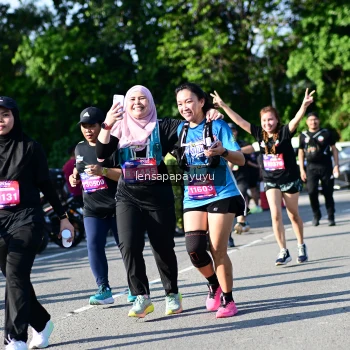 Runner Photo 4146389