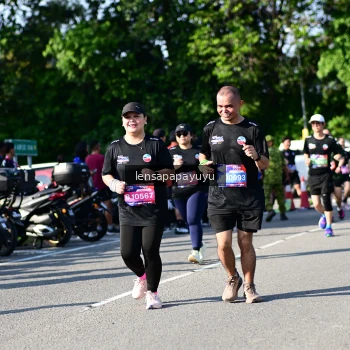 Runner Photo 4146481