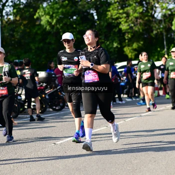 Runner Photo 4146486