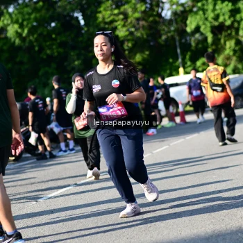 Runner Photo 4146512