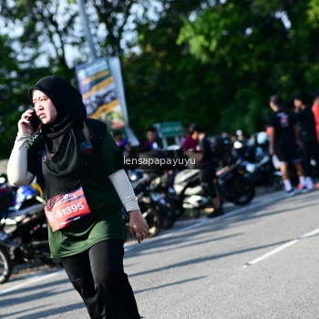Runner Photo 4146568