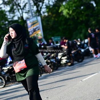 Runner Photo 4146570