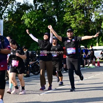 Runner Photo 4146616