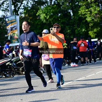 Runner Photo 4146667