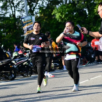 Runner Photo 4146747