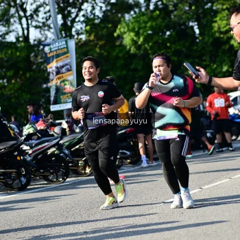 Runner Photo 4146763