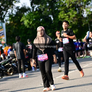Runner Photo 4146774