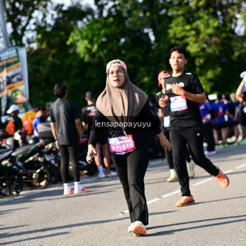 Runner Photo 4146775