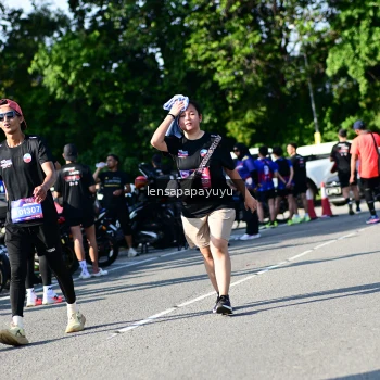 Runner Photo 4146803