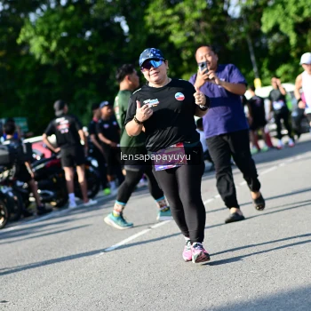 Runner Photo 4146912