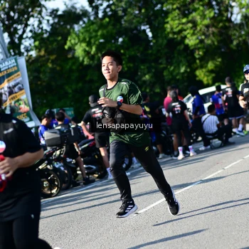 Runner Photo 4146917