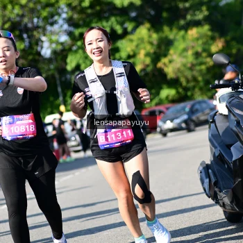 Runner Photo 4147034
