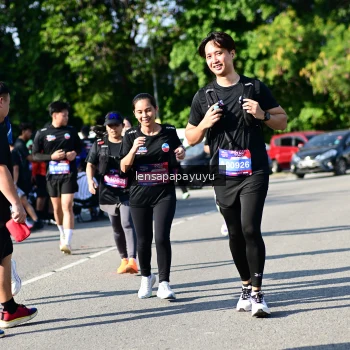 Runner Photo 4147044