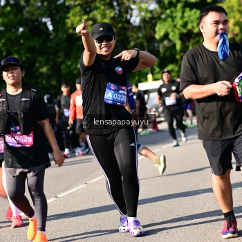 Runner Photo 4147082