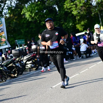 Runner Photo 4147099