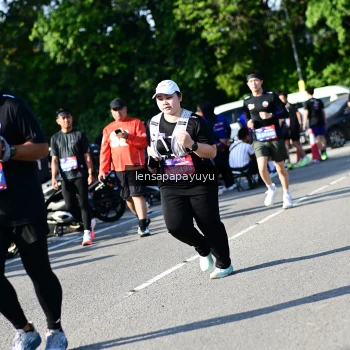 Runner Photo 4147104