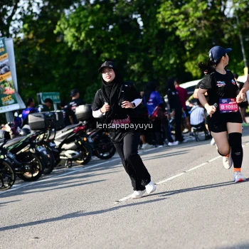 Runner Photo 4147182