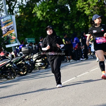 Runner Photo 4147194